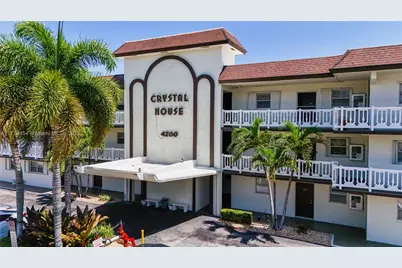 4200 Crystal Lake Dr #303, Deerfield Beach, FL 33064 - Photo 1