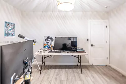 30 NW 152nd St, Miami, FL 33169 - Photo 29