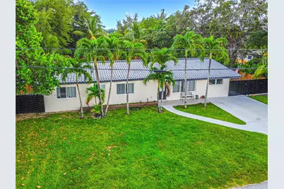 30 NW 152nd St, Miami, FL 33169 - Photo 47