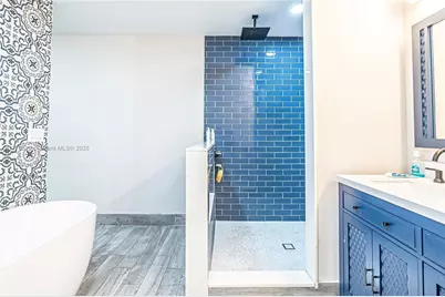 30 NW 152nd St, Miami, FL 33169 - Photo 35