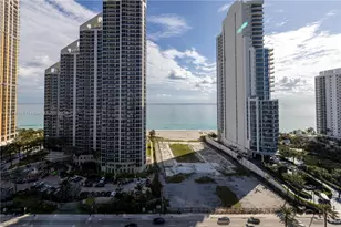 17550 Collins Ave, Sunny Isles Beach, FL 33160 - Photo 11