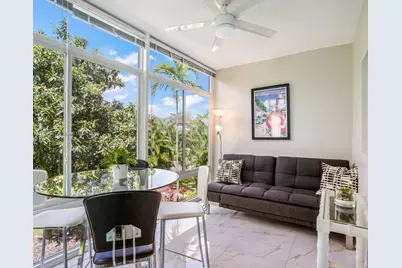 5121 W Oakland Park Blvd #205, Lauderdale Lakes, FL 33313 - Photo 15