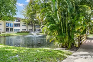 5121 W Oakland Park Blvd, Lauderdale Lakes, FL 33313 - Photo 19