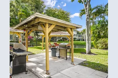 5121 W Oakland Park Blvd #205, Lauderdale Lakes, FL 33313 - Photo 21