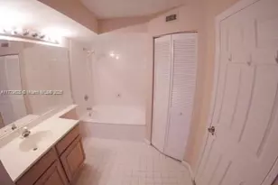 1280 S Alhambra Cir, Coral Gables, FL 33146 - Photo 7