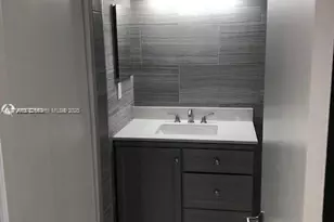 20301 W Country Club Dr, Aventura, FL 33180 - Photo 19