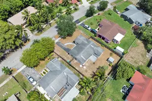 3830 NW 7th Ct, Lauderhill, FL 33311 - Photo 37