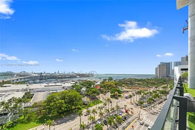 398 NE 5th St #2119, Miami, FL 33132 - Photo 3