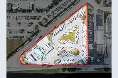 12200 NW South River Dr, Medley, FL 33178 - Photo 31