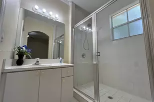 2279 Anchor Ct, Dania Beach, FL 33312 - Photo 9