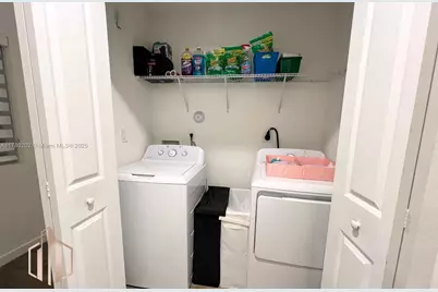 [Address not provided], Homestead, FL 33035 - Photo 11