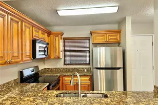 1620 Balfour Point Dr, West Palm Beach, FL 33411 - Photo 1