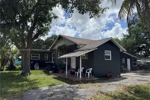 1186 NW 101st St, Miami, FL 33150 - Photo 3