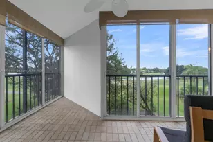 16300 Golf Club Rd, Weston, FL 33326 - Photo 21