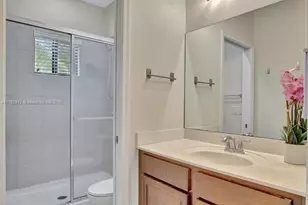 4208 N Dixie Hwy, Oakland Park, FL 33334 - Photo 31