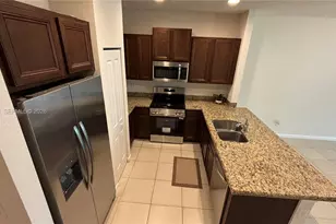 4208 N Dixie Hwy, Oakland Park, FL 33334 - Photo 15