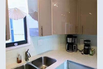 1000 S Ocean Blvd #10E, Pompano Beach, FL 33062 - Photo 33