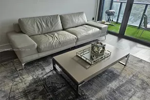 121 NE 34th St, Miami, FL 33137 - Photo 7