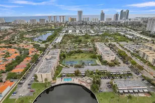 2101 Atlantic Shores Blvd, Hallandale Beach, FL 33009 - Photo 23