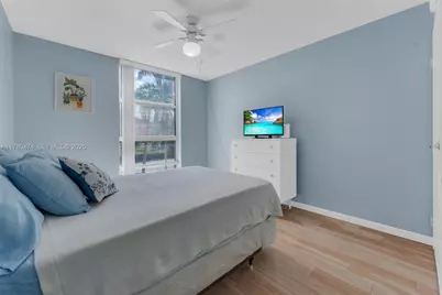 2101 Atlantic Shores Blvd #201, Hallandale Beach, FL 33009 - Photo 11