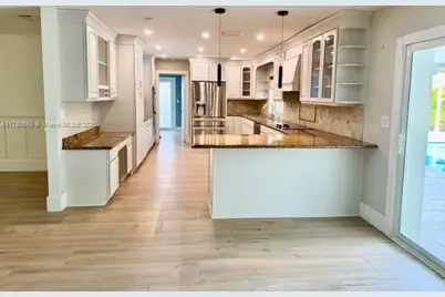 7841 SW 141st St, Palmetto Bay, FL 33158 - Photo 11