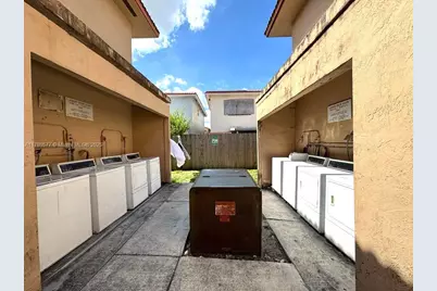 7283 W 24th Ave #153, Hialeah, FL 33016 - Photo 15