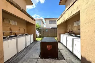 7283 W 24th Ave, Hialeah, FL 33016 - Photo 15