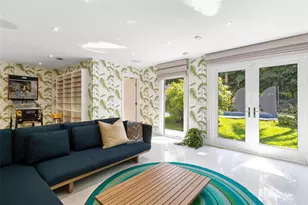 2550 Flamingo Dr, Miami Beach, FL 33140 - Photo 21