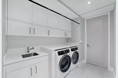 17975 Collins Ave #N701, Sunny Isles Beach, FL 33160 - Photo 17
