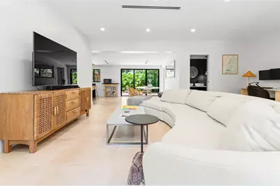 281 NE 48th Ter, Miami, FL 33137 - Photo 1