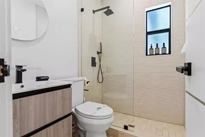 281 NE 48th Ter, Miami, FL 33137 - Photo 25