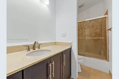 3239 NW 44th St #6, Oakland Park, FL 33309 - Photo 31