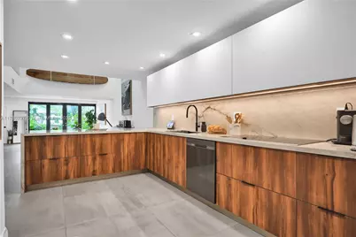 311 Poinciana Dr #801, Sunny Isles Beach, FL 33160 - Photo 19