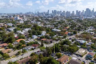 1114 SW 13th Ct, Miami, FL 33135 - Photo 43