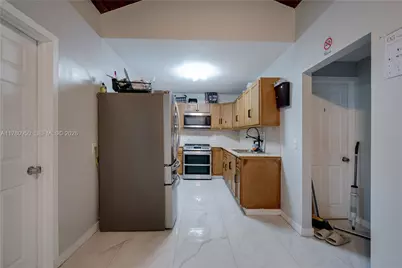 1114 SW 13th Ct, Miami, FL 33135 - Photo 33