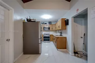 1114 SW 13th Ct, Miami, FL 33135 - Photo 33