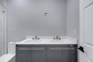 1114 SW 13th Ct, Miami, FL 33135 - Photo 21