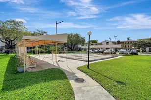 16801 NE 13th Ave, Miami, FL 33162 - Photo 31