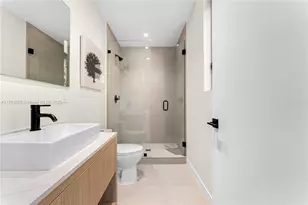 2501 SW 27th St, Miami, FL 33133 - Photo 29