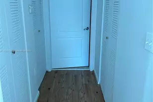 2101 Brickell Ave, Miami, FL 33129 - Photo 7