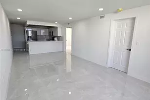 7125 Bay Dr, Miami Beach, FL 33141 - Photo 9