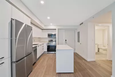 1500 Bay Rd #N-0719, Miami Beach, FL 33139 - Photo 3