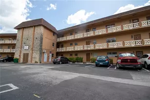 5031 W Oakland Park Blvd, Lauderdale Lakes, FL 33313 - Photo 1