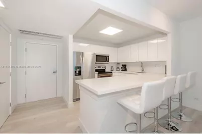 2301 Collins Ave #401, Miami Beach, FL 33139 - Photo 19