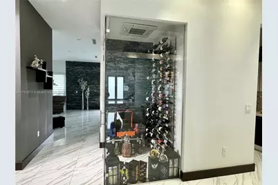 8272 NW 33rd Ter, Doral, FL 33122 - Photo 7