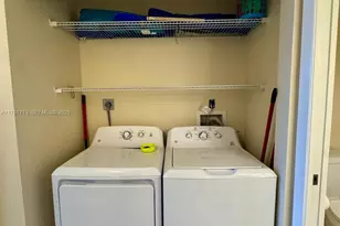 19501 E Country Club Dr, Aventura, FL 33180 - Photo 17