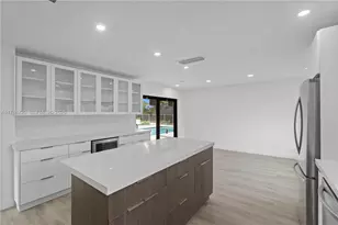 17020 SW 87th Ct, Palmetto Bay, FL 33157 - Photo 13