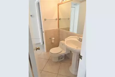 600 NE 36th St #1105, Miami, FL 33137 - Photo 15