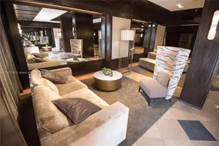 600 NE 36th St, Miami, FL 33137 - Photo 5