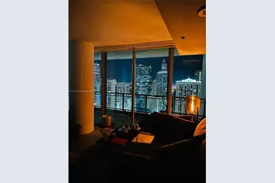 92 SW 3rd St #4410, Miami, FL 33130 - Photo 11